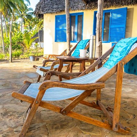 Hibiscus Beach House Pangani Ngoại thất bức ảnh