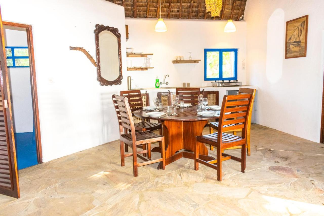 Hibiscus Beach House Pangani Ngoại thất bức ảnh