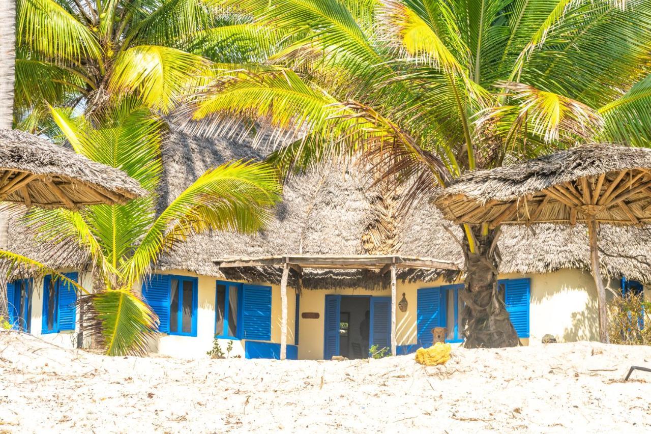 Hibiscus Beach House Pangani Ngoại thất bức ảnh